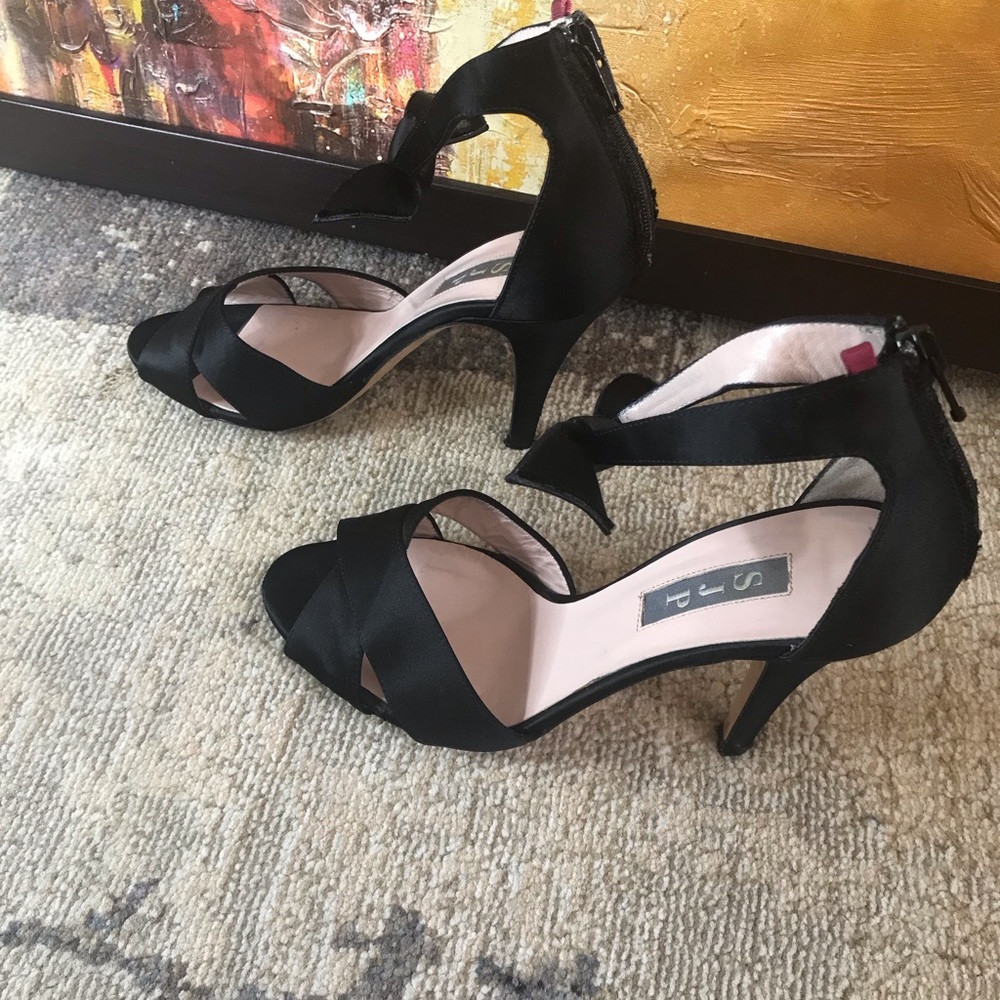 SJP by Sarah Jessica Parker
Buckingham Satin Ankle-Tie Sandal - Picture 10 of 16